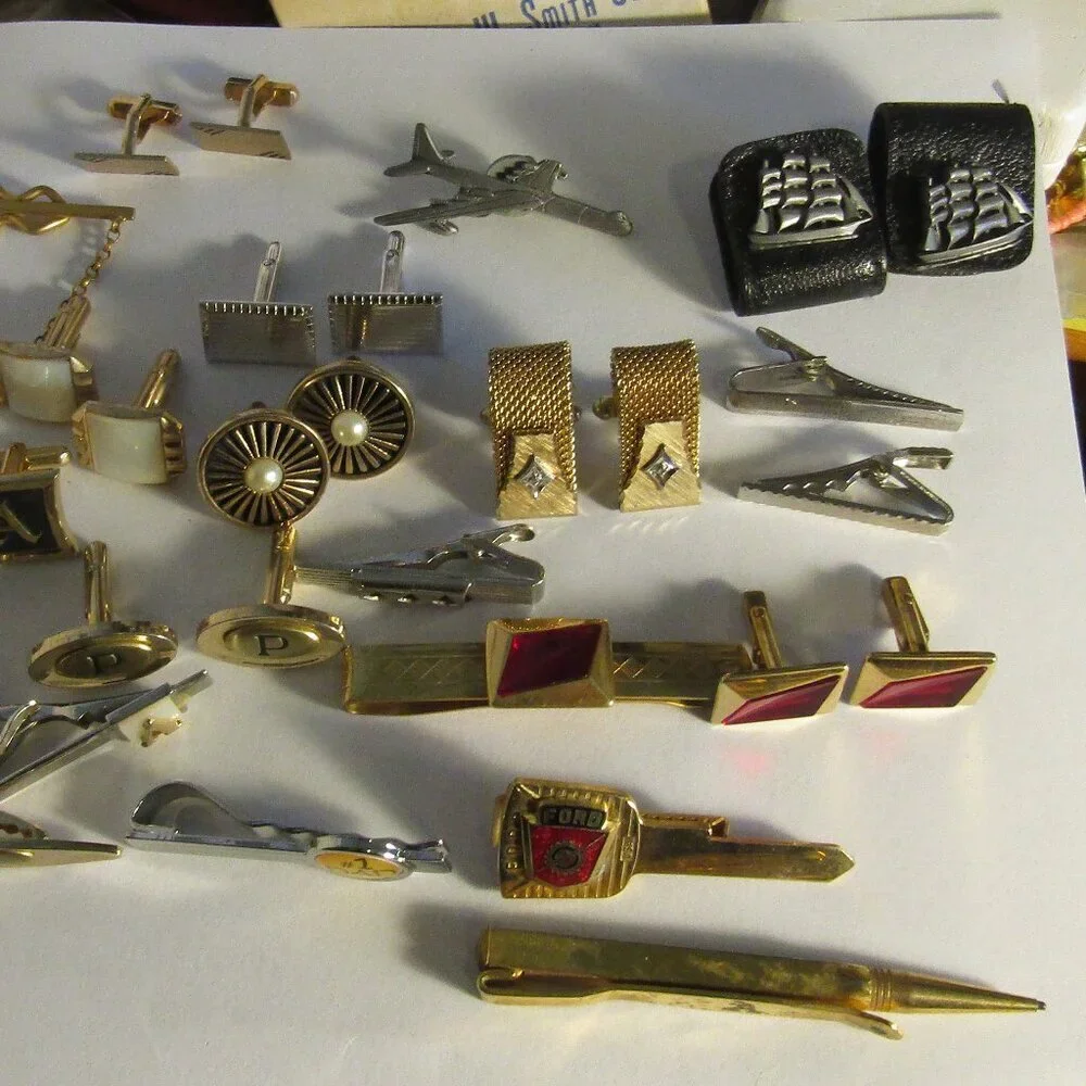 Vintage lot of MEN'S CUFF LINKS TIE BARS & CLASPS Hickok Swank Ford  Anson